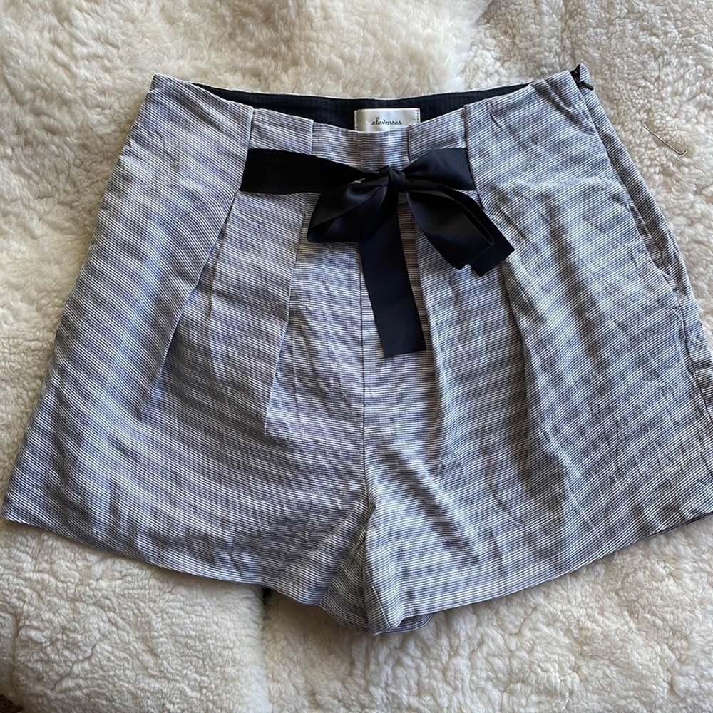 Elevenses shorts